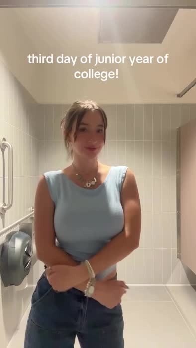 8f951dd75095a9686c0929e7b736887e12c290f7be2a55ebed04d68511fc9c29 thumbnail