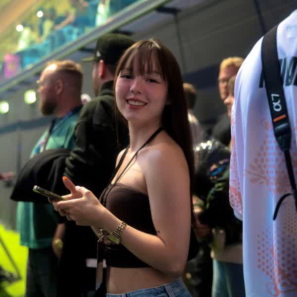 46b8b95e25253ff79ae846716f606479d96946b78a7aac3268a46c80979f3f9f thumbnail