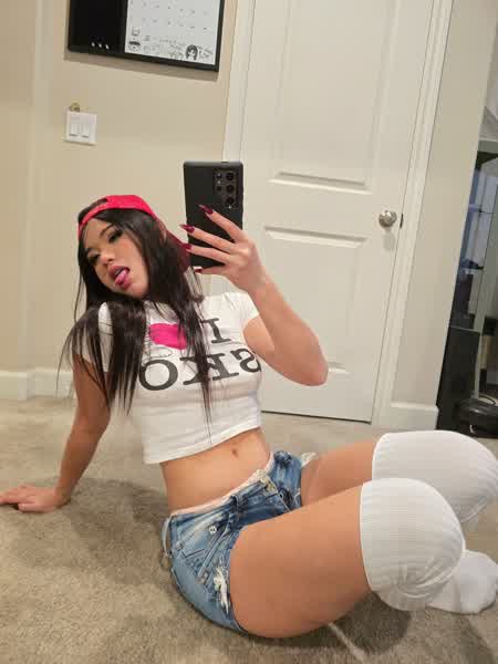 0fe7ab9f279987d6c7daa96c30a1c12484ebf02eccf7f6c31a1afb00855501b7 thumbnail