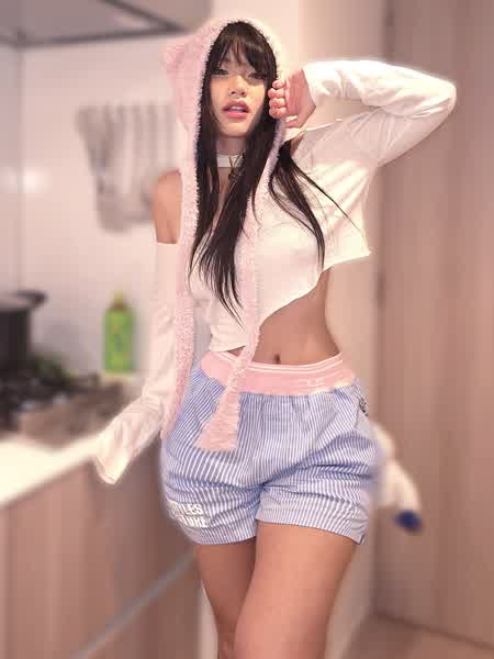 dd870cca2eceb74017c5f3d71f1b4e086a33e97e8c93f1dddee2ffaf40f848a2 thumbnail