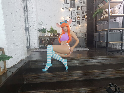 39a1e4b655d03ba3c75f77d61661ad2ecb74d388b73296463bf52bc79d600d6e thumbnail