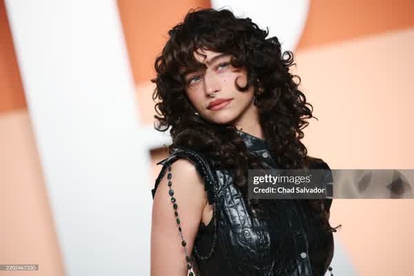 62b80eda2e39b2a1ceb4c281498b21b30826d35500191c48ff443e03a09a6854 thumbnail