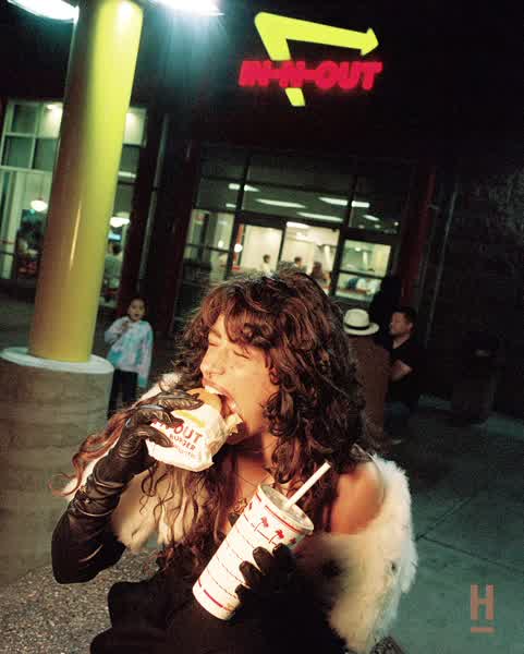 8c3da6b48142de19d766d91c6b8ae07ca559af0ec7a4a1fb363f2679cb46e93c thumbnail