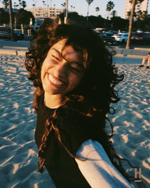 e47d38e7f752dce7bd4d57c4768f7e7d3e8e896919bd8a351cdd9712747acac7 thumbnail