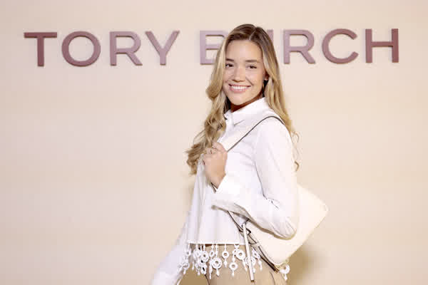 6838e21b87e8b99bee989fc9fa3d40a1e3b14942fb381a78c06bfb7652ceeb65 thumbnail