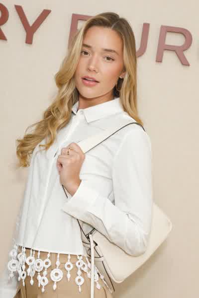 71f7ad8fb0dbba7608e02e43dd48a8e01655e35e4fc67d8b8c3398325f6e23b6 thumbnail