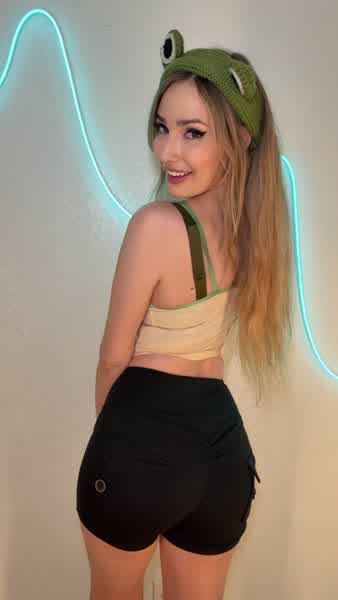 b7d8bdffeaad087849e423b43d7793fb00d7c26556e1fd29467fd395d2d841c6 thumbnail