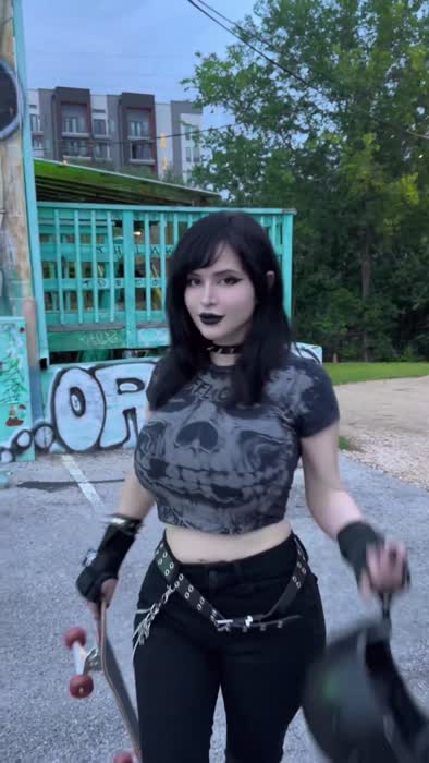 f01d8a9fc61f0dad4b0c079de98cdc37135477f1beb22f5c2367424f0d3b482b thumbnail