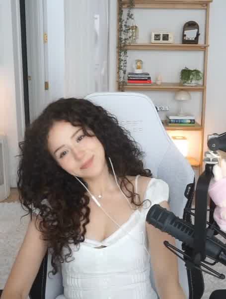 94c144ca020ebccb1e235e232a4be61b62fed9cd24ccefc4caa3514cc84bb85b thumbnail