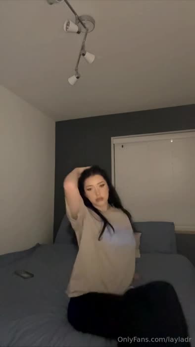 Powerpufgalz Big Natural Tits - Layladr Onlyfans Videos