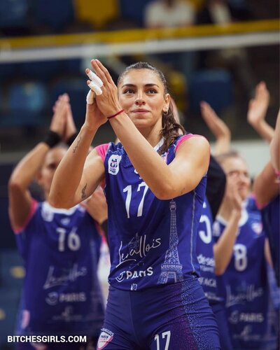 132536724403749847139210137637916853845 thumbnail