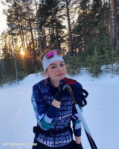 188816897473793123325611127288212239936 thumbnail