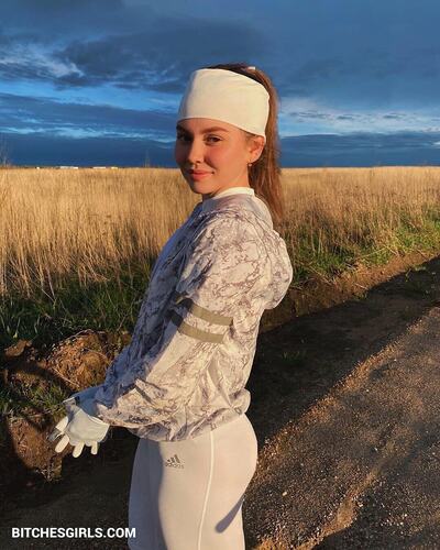 219742345171676038698808579259707255894 thumbnail