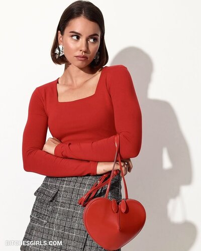 223656530586056179041847631646188928714 thumbnail