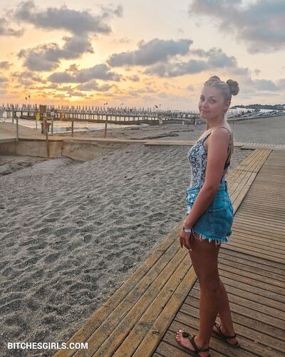 239853080193760243555875804069443839284 thumbnail