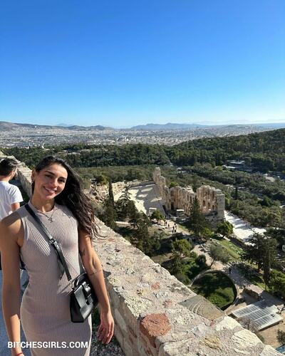 260449607974488048488809709026322151778 thumbnail