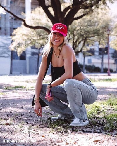 260650865634678600285564402466639397084 thumbnail