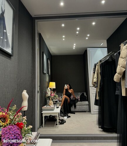 286271841898746802001935833907404650771 thumbnail