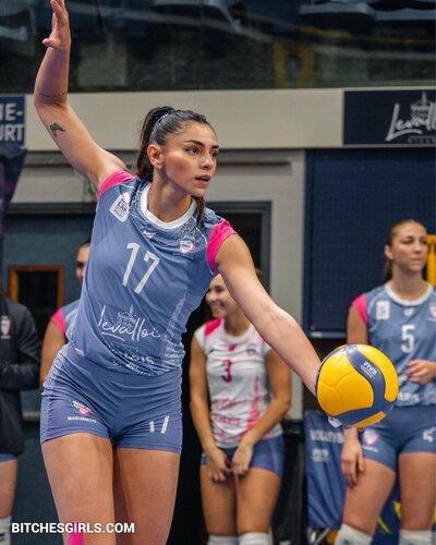 318757310083856776911614261535444497044 thumbnail