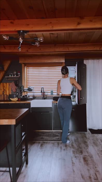 67b4cb36a1dccd60a3fd39b74529810b6a8f4f487ced536e8c3634e19c885ae2 thumbnail