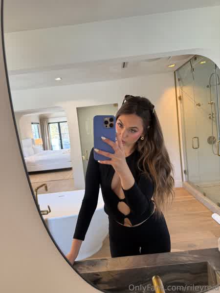 a7122b97afb8e6b0d717a12e5b0971df0397d5f4cebecafdce4a35d4e0fe147b thumbnail