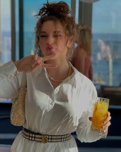 96e45c6fb9fc63a06f50816390d8612f3f0e95db9bab75375c5e1974016f1233 thumbnail