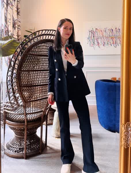 a67879310be3639f540e481650629ea9297bf47a83b8b10b7a18583b081bad74 thumbnail