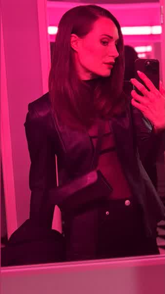 c8bcb3cc54566c95c8ea59a3ce389ce919d25e91e4cdcfe682ec61261c4368ad thumbnail