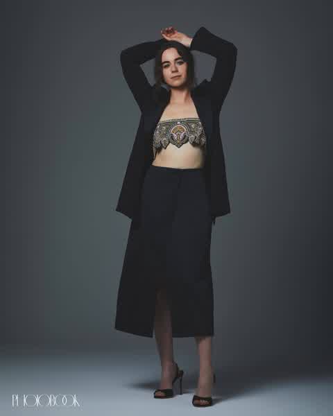 f2d3918e0e385c2b1937be25fd365662c97cf9c4bf57028c86300d23b4878c33 thumbnail