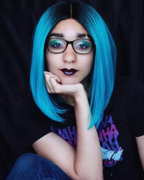 8bce4ebf2d4971322d14fe5a0c80e5828574a2a4c5ac0f904b8a8e414c97c425 thumbnail