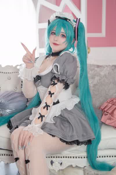 b4d6b5414d8b41e2bd765b8cda90082779657e497d9f3a1e67f6ad9a4b392bd2 thumbnail