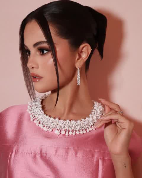 c8c32f79e354e3812d97f297fc2d3c7c82966e8b6043ea88081146467f9c2aca thumbnail