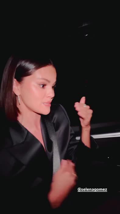 9c45126f3f24b3087b7dbba0a634385dab7dbfd6f02dc1ba83d9e21417475148 thumbnail