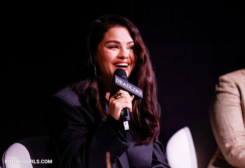 19909746576900143788189315134272597707 thumbnail