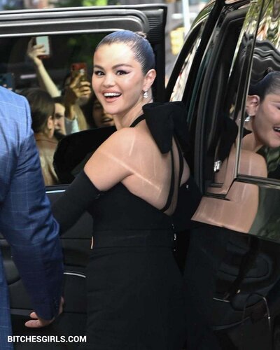 235457125835365661760528295534979353532 thumbnail