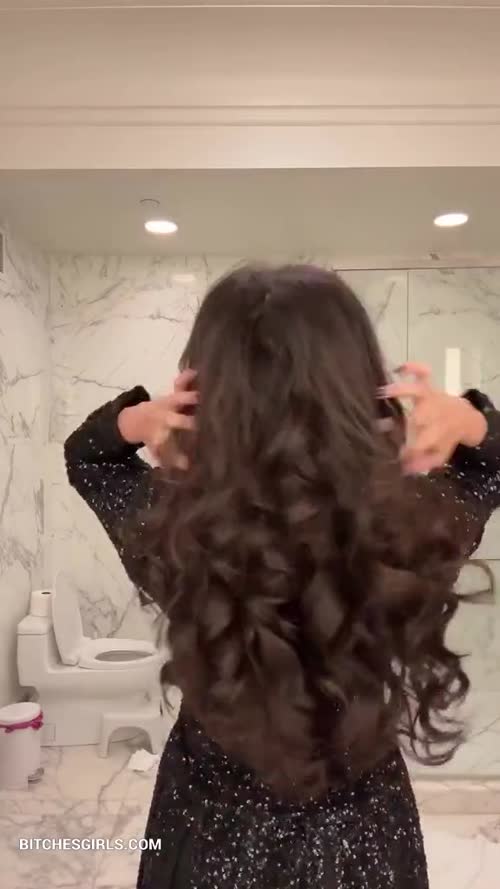 247d26c7f6c0d77604b482024e468a2bc7487cb8c2b080f2df348993b9e67efe thumbnail