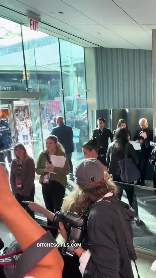 295a35754c75325bd292c59bc069714710728ab98e4d56077d97adb37625f619 thumbnail