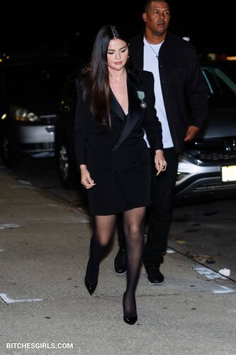 91490791647747702063525922208443718249 thumbnail