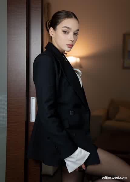 2ddaaef96ab4f48ed13c63b92c07d7d4a1edb94aa88ff5ff1719fc23106c1185 thumbnail