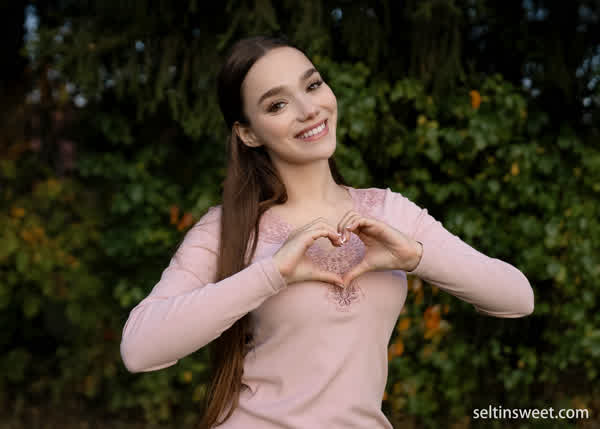 3cd829aa4859de2f94704f176c8d274e1c2c6211d4d717a3038e5455eea0f884 thumbnail