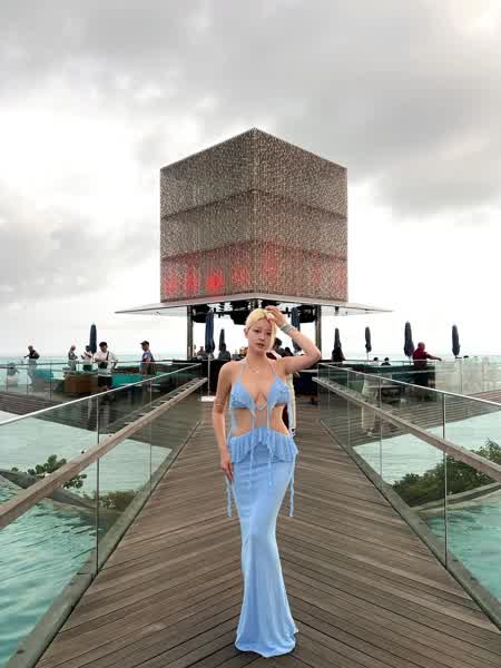 baa3f99f8cf8d28e88bf4f38a31d773e8a71144b1cea05e5f0fa7bcd021bc665 thumbnail