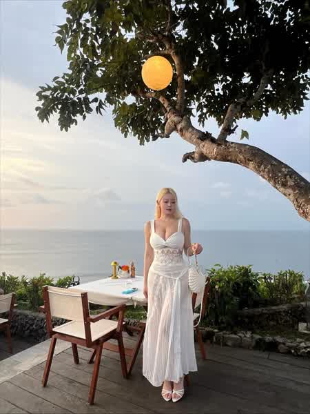 e0305b89f18f2fa31a69376b215d2767eca7beaf4bbe773fa99171d45d66bb65 thumbnail