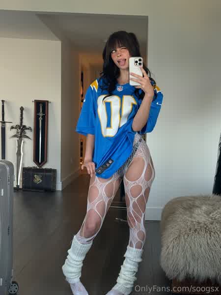 8719d1bbeed5afd01098ff272cc18c25226e7bea30a9dbc68d7186fd6c93e330 thumbnail