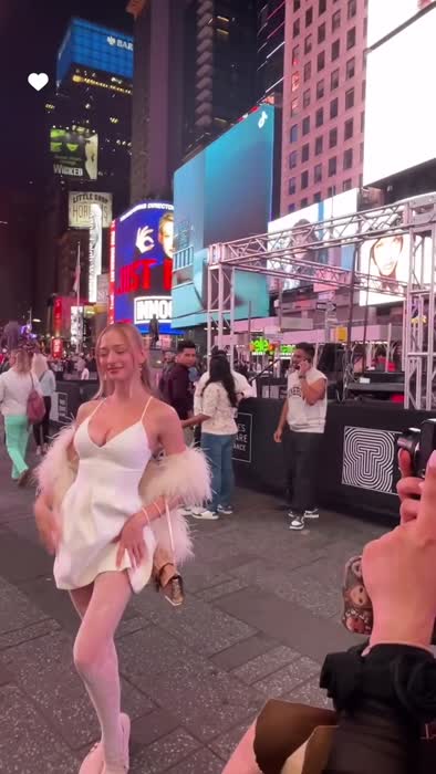 2a7c5ca69c1b4b5015300d1c177adef8a49acf59337f248f574ecd597ab7e934 thumbnail