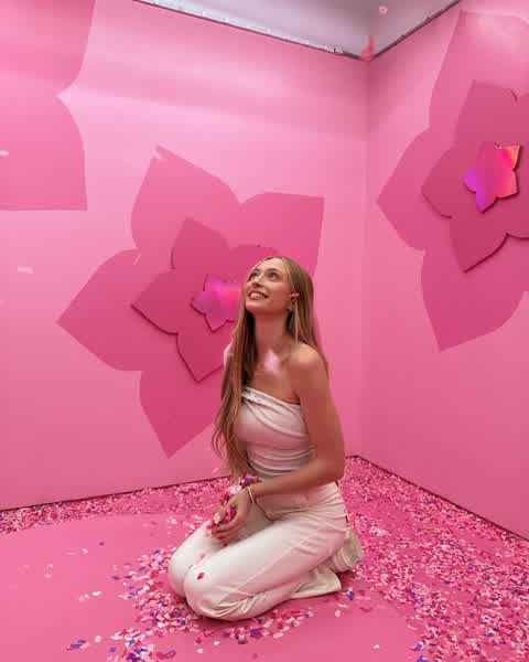 8070b0cb9f83a4a77766f48e4e6f6c38b305124274da3f1d51ab1c1aebeea3dd thumbnail