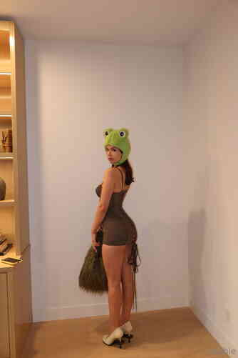 f01fca2fc65d913e7b1688d4fe34895054b9b79b058105e7f0b13b6f1eef9f41 thumbnail