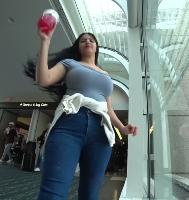 9d74c48012a60428e325d3709c420fba25c7444e2fc45ee2ca47118ae122d585 thumbnail