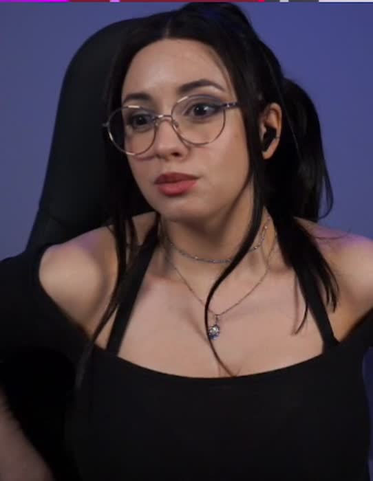 Sweet Anita Big Tits - Sweet Anita Twitch Tease