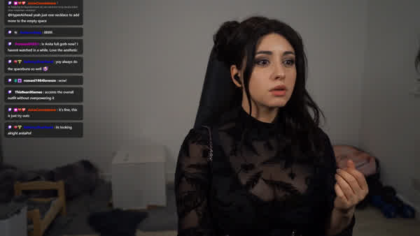 724fecdbe271ccd6d2c73c56f38e6cba5e7780557673bd0da5c49a94062ee91d thumbnail