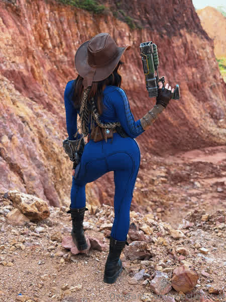 b9c6c417213df05f3bec7fad840935b9d9ab9654a063ded9b871bbf27065e5a6 thumbnail